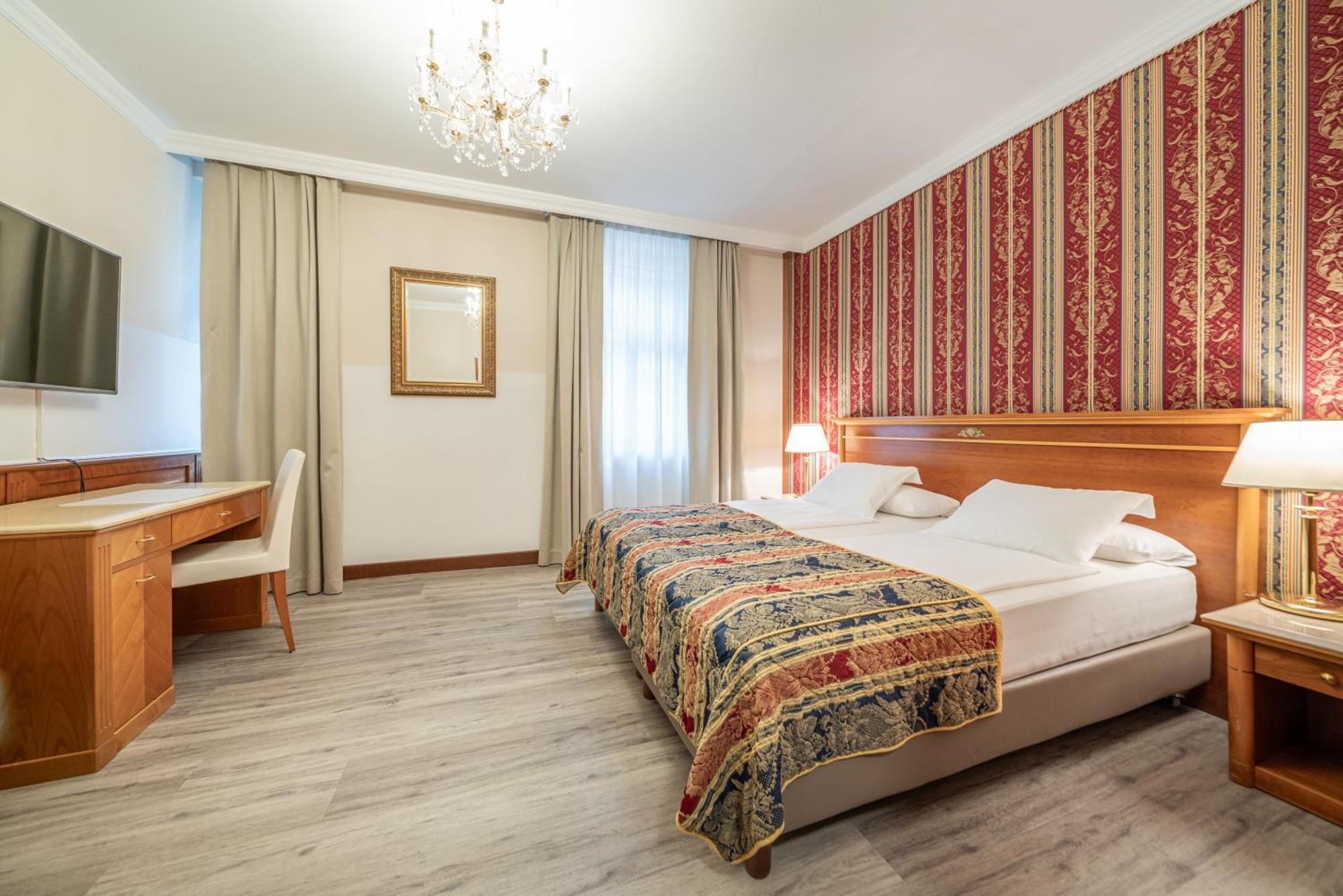 Hotel Neue Post I Self Check-In إنسبروك المظهر الخارجي الصورة