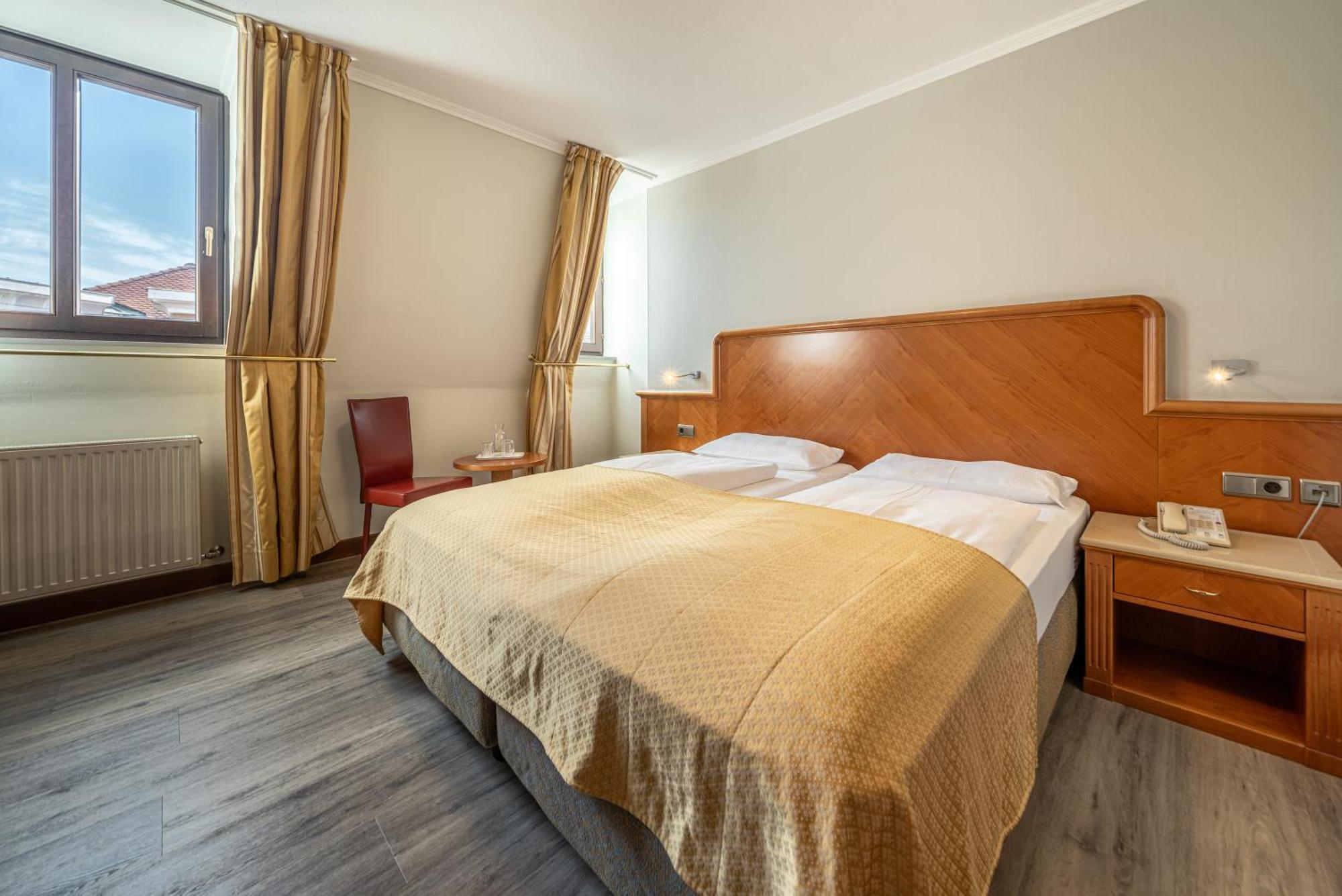 Hotel Neue Post I Self Check-In إنسبروك المظهر الخارجي الصورة
