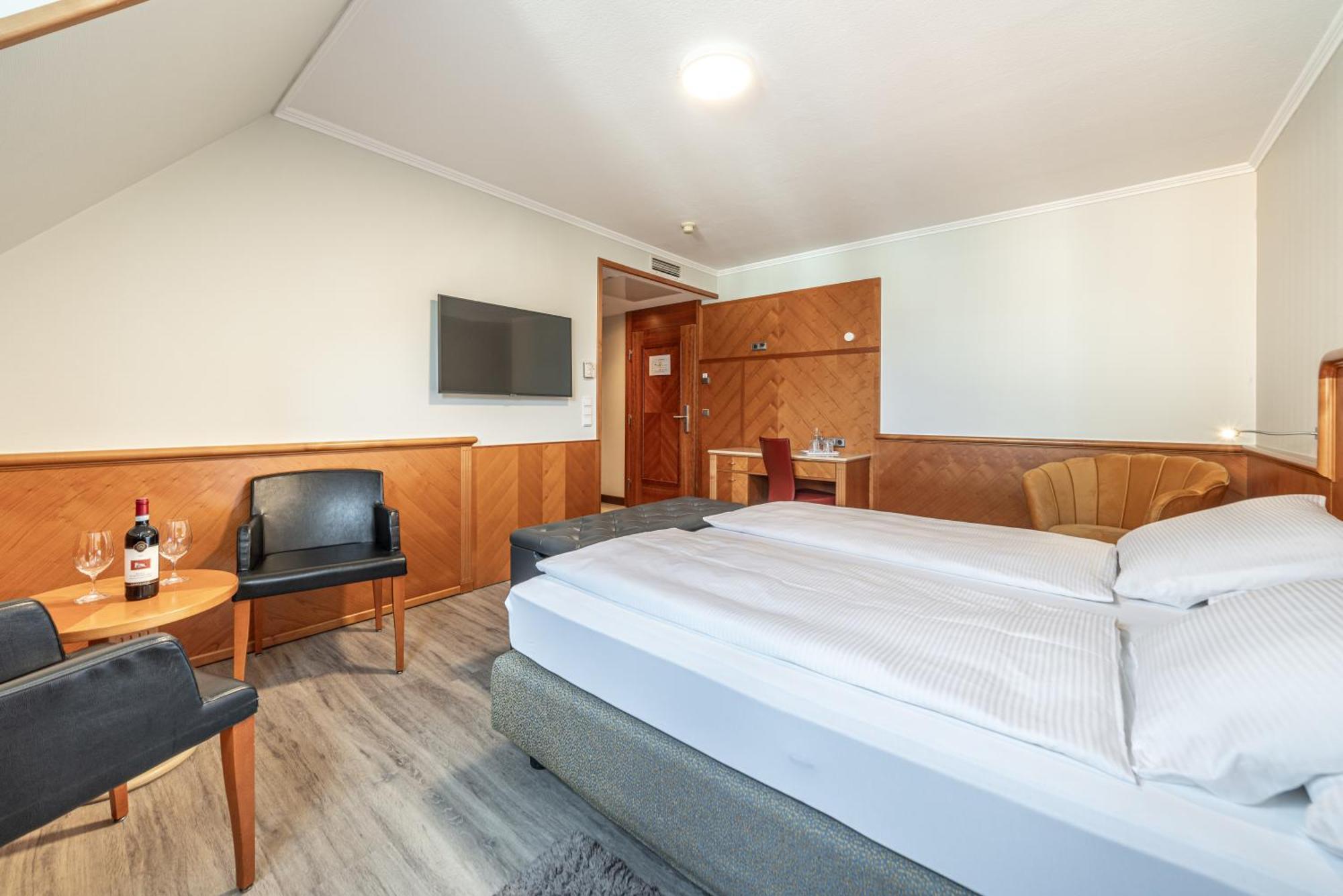 Hotel Neue Post I Self Check-In إنسبروك المظهر الخارجي الصورة
