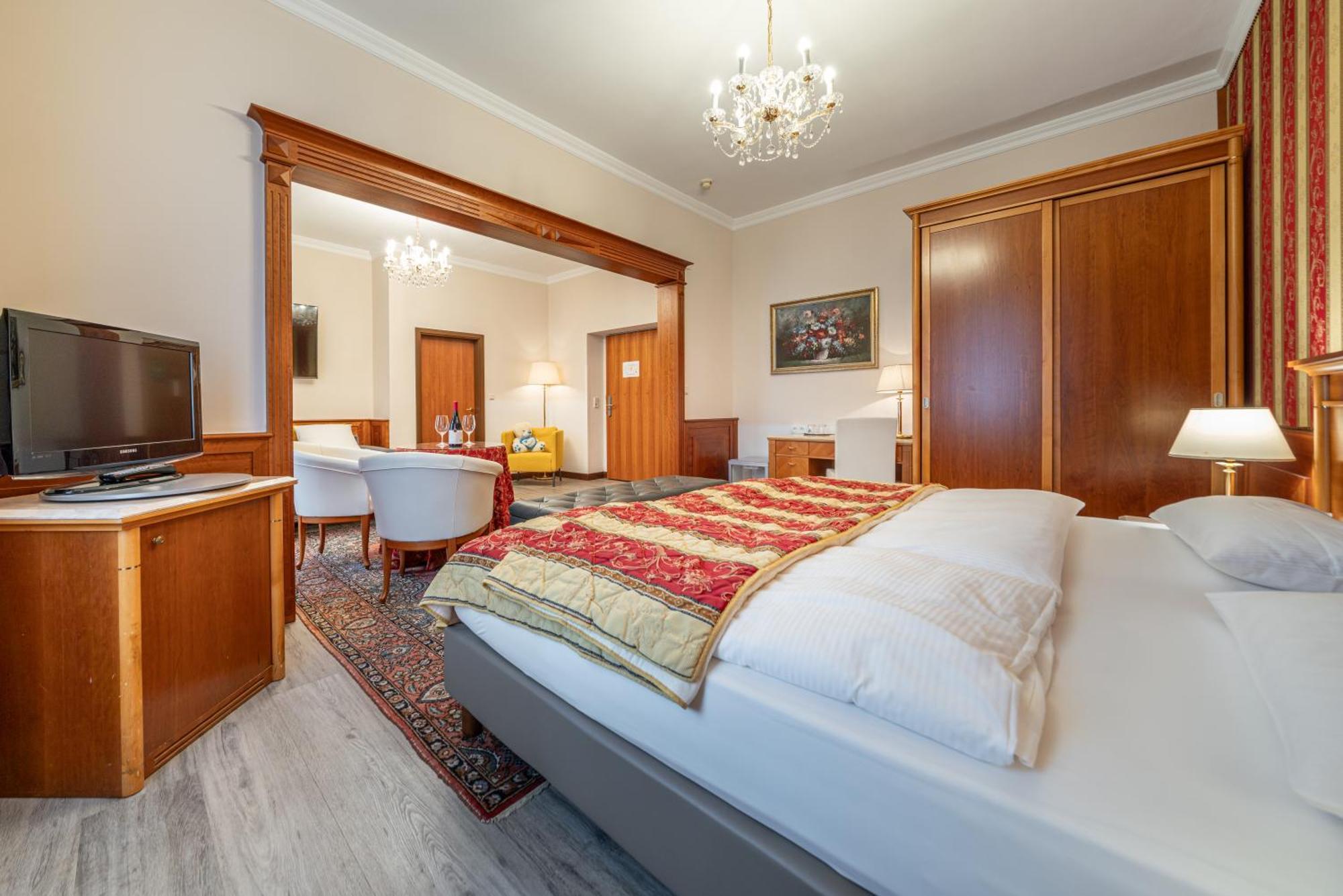 Hotel Neue Post I Self Check-In إنسبروك المظهر الخارجي الصورة