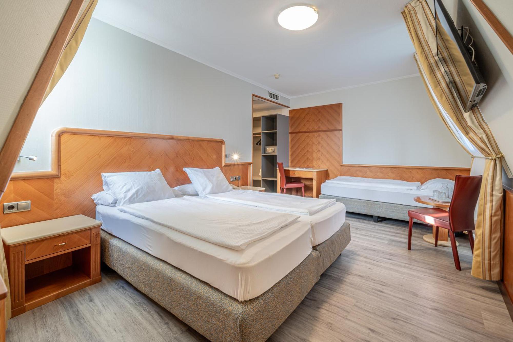 Hotel Neue Post I Self Check-In إنسبروك المظهر الخارجي الصورة