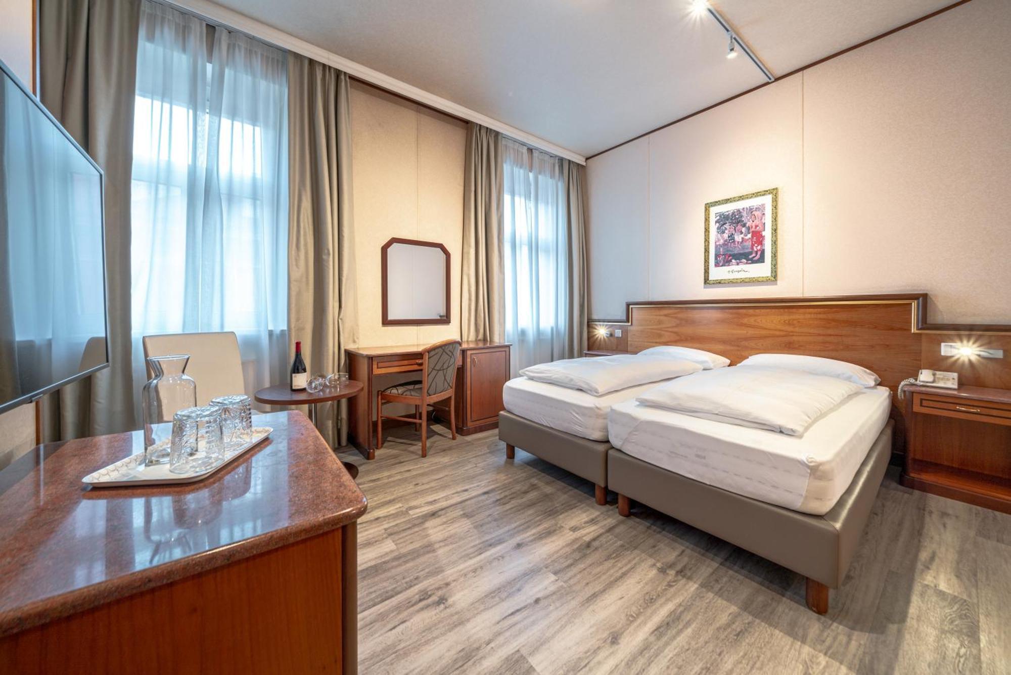 Hotel Neue Post I Self Check-In إنسبروك المظهر الخارجي الصورة